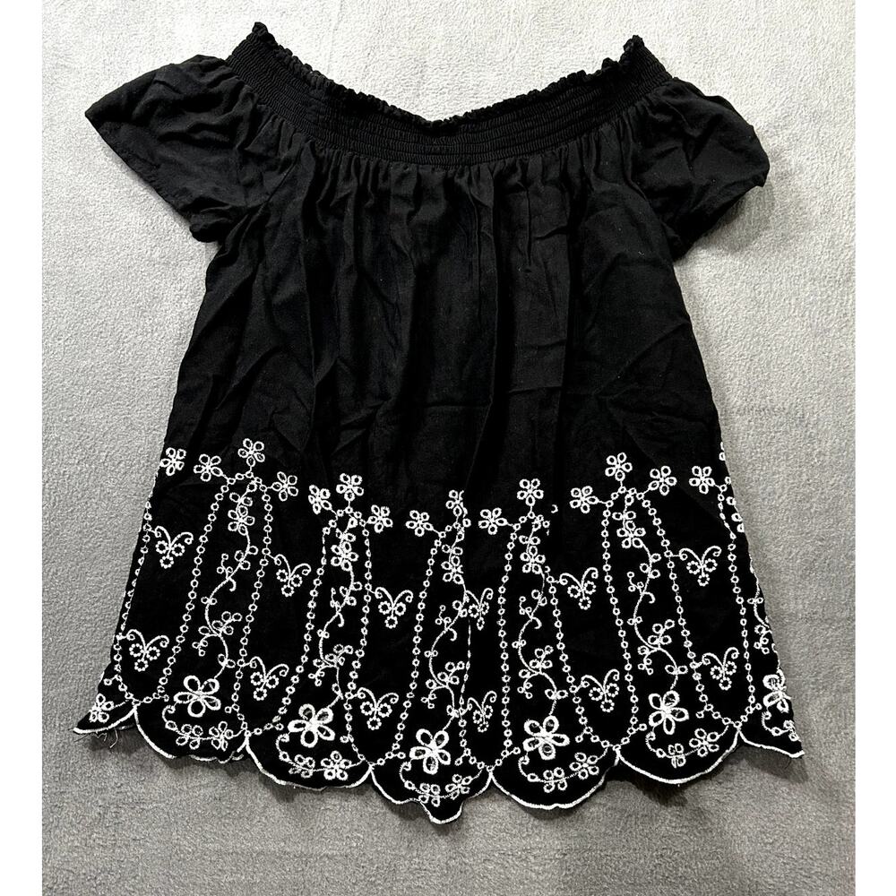 Old Navy Women's Cap Sleeve Embroidered Eyelet Floral Black Blouse Size Medium